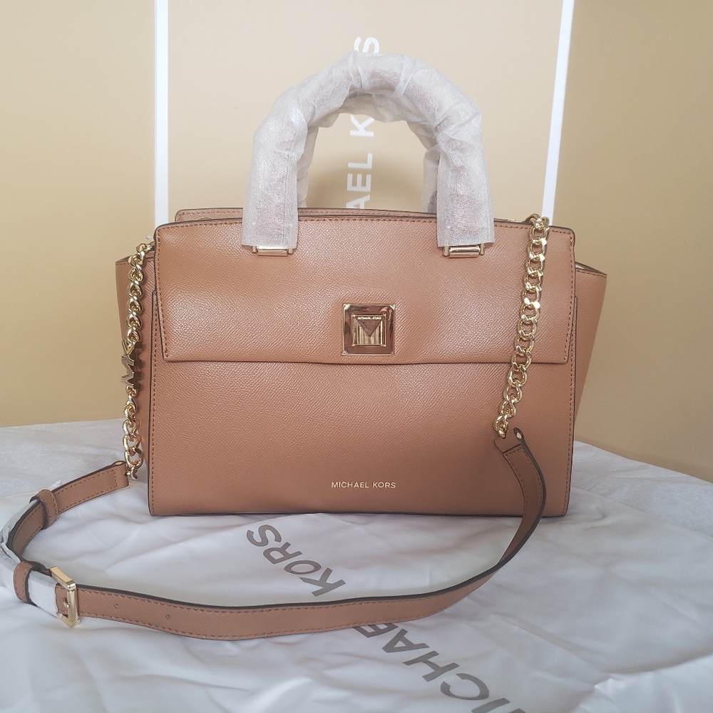 Michael kors Sylvia satchel shoulder bag